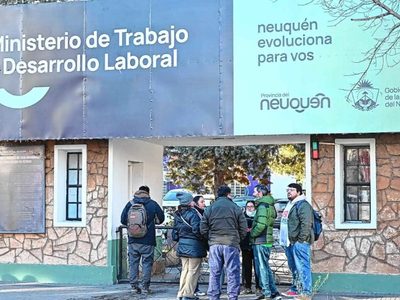 Neuquén: Denuncian recortes críticos en planes sociales