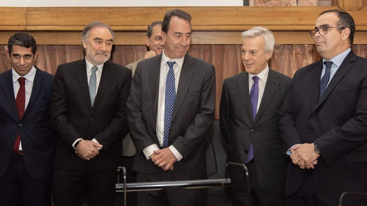 Dos jueces de la Cámara Federal presentaron un amparo para no ser desplazados. Fuente: (Twitter)
