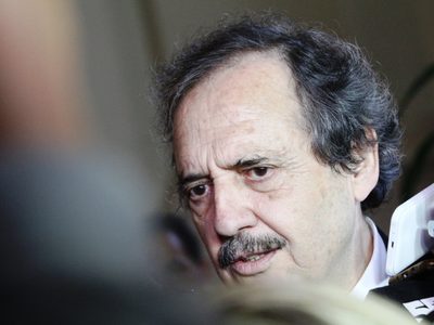 "Dan vergüenza": la fuerte respuesta de Alfonsín a la UCR
