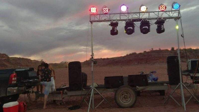 El escenario para la fiesta. Fuente:(Twitter)