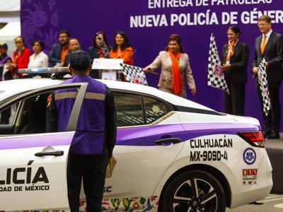 Brugada pone en marcha nueva Policía de Género; atenderá casos de violencia contra las mujeres