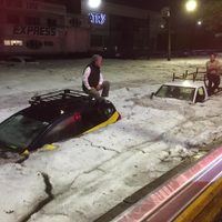 Fuerte granizada en Guadalajara; alcanza altura de metro y medio