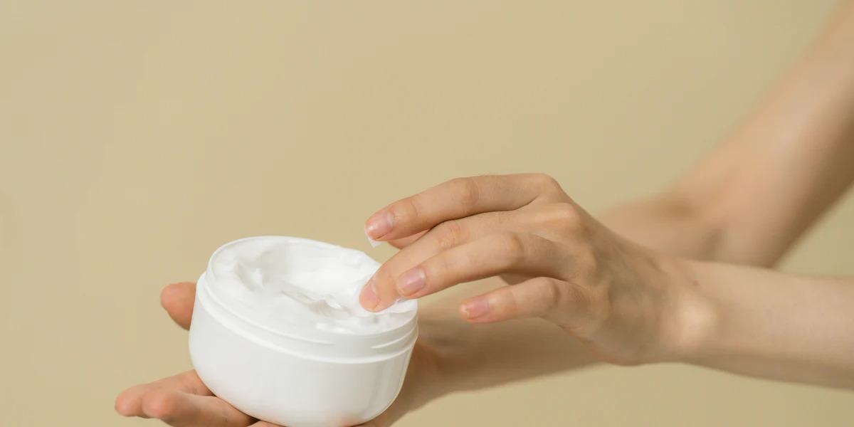 Envases de crema. Fuente: (Mercado del empaque)