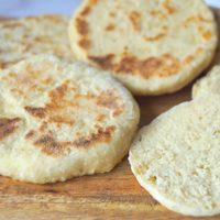 Pan 4 cucharadas sin horno: una receta muy fácil y económica para disfrutar en el desayuno