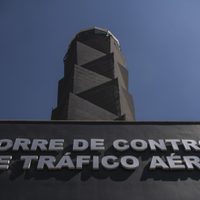 Vuelos chárter y de carga nacionales son trasladados del AICM al AIFA