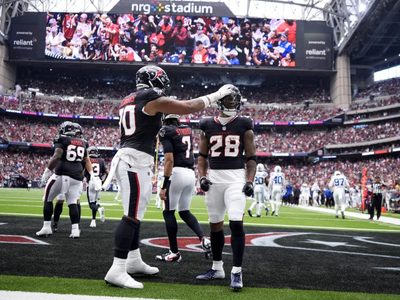 Stroud lanza pase de TD, Mixon suma anotación y los Texans superan a los Colts 23-20