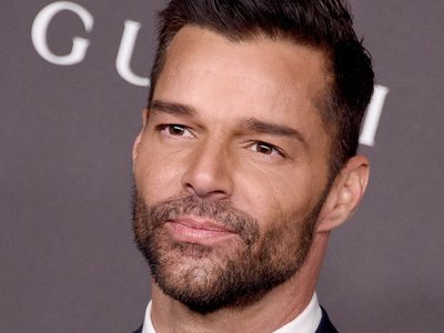¡Ya es un éxito! Ricky Martin estrenó el nuevo videoclip de "Tiburones"