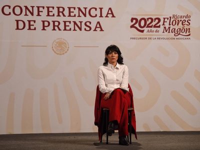 García Vilchis estrena sección #SélvameDelFake; exhibe pugna entre Emilio Azcárraga y Eugenio Derbez
