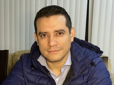 Juez pone fin a denuncia de la FGR contra Óscar Zamudio por acusar a Gertz Manero