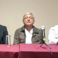 Ofrece López Obrador enviar iniciativa al Congreso para cancelar 'fueros y privilegios”