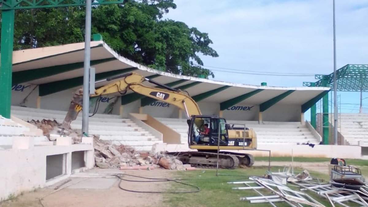 El estadio pertenece al municipio de Palenque