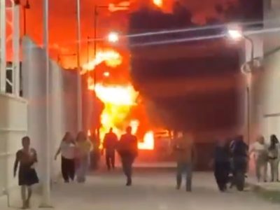 Explota bodega usada para almacenar huachicol en Villagrán, Guanajuato (Video)
