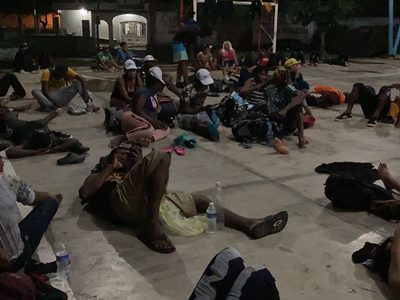 Falla intento del INM y la Guardia Nacional por frenar la caravana migrante