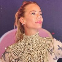 Boho, sensual y trendy: Nicole Neumann usó el mono veraniego más elegante