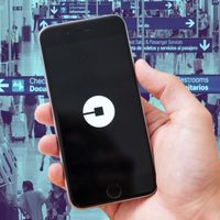 Países Bajos multa con 290 millones de euros a Uber por transferir datos a EU