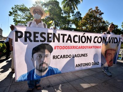 Gobierno de Michoacán quiere deslindarse de investigación en desaparición de activistas: Familiares