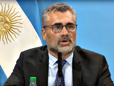 Afuera Vanoli: ¿quién es el intendente que reemplazaría al director de la ANSES?
