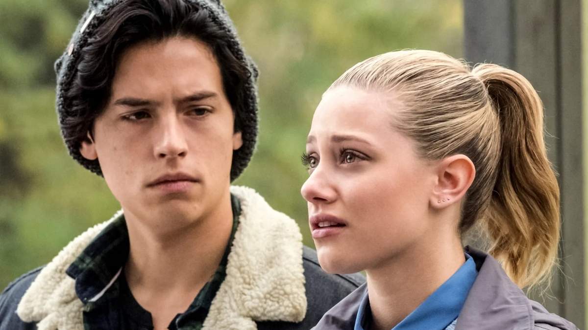 Lili Reinhart y Cole Sprouse. Fuente: (Twitter)