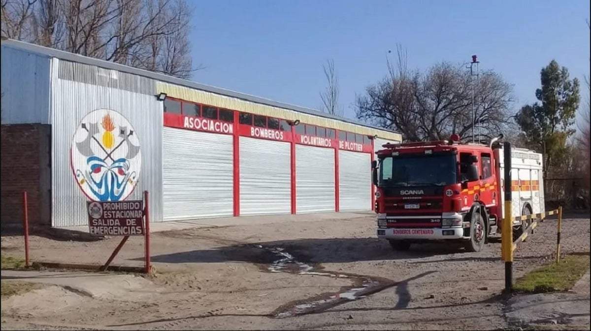 Bomberos voluntarios de Neuquén. Fuente: (LMN)