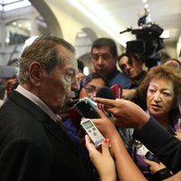Muñoz Ledo secunda a Cárdenas sobre desaparición de poderes en BC