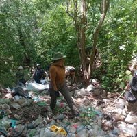En Tacámbaro hallan megafosa con restos de al menos 51 personas; gobernador lo minimiza