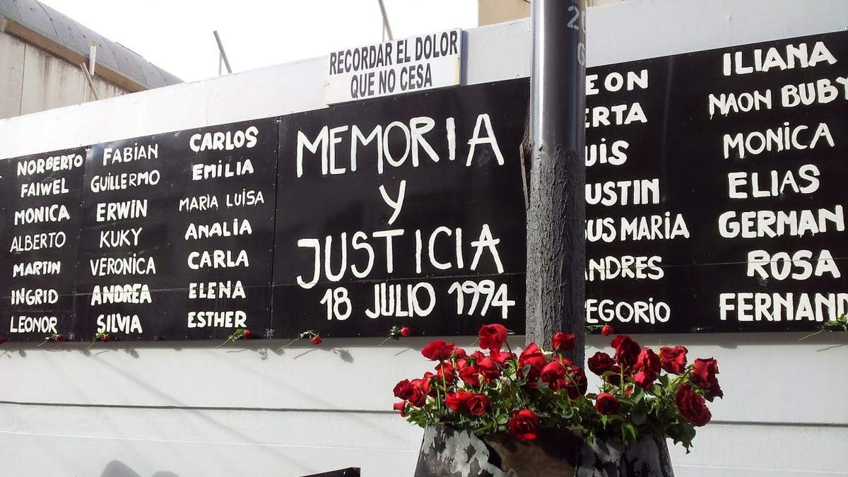 El homenaje a las víctimas. Fuente: (Twitter)