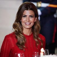 Juliana Awada tiene la prenda abrigada y perfecta para salvar tus looks en otoño-invierno: así lo combinó