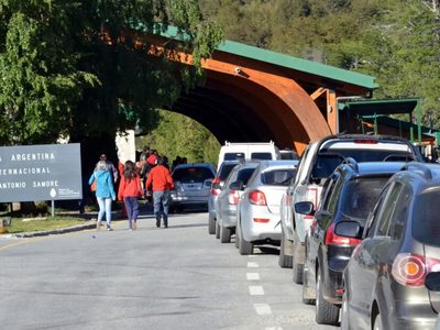 Exigen la apertura del Paso Cardenal Samoré