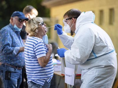 “Aquí no existe ninguna clase de privilegio”: la réplica de López Gatell por los test de coronavirus