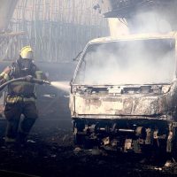 Fuertes vientos provocan apagones e incendios en Nuevo León (Videos)