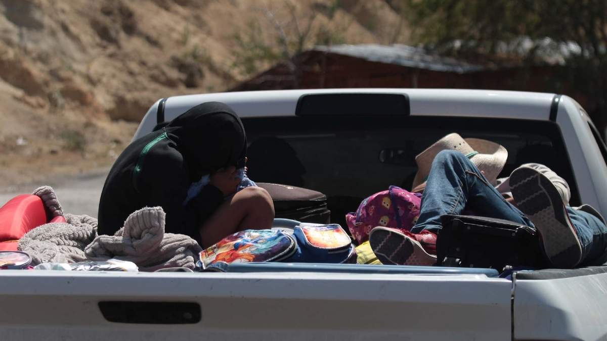 Un grupo de desplazados por la violencia del municipio de Leonardo Bravo