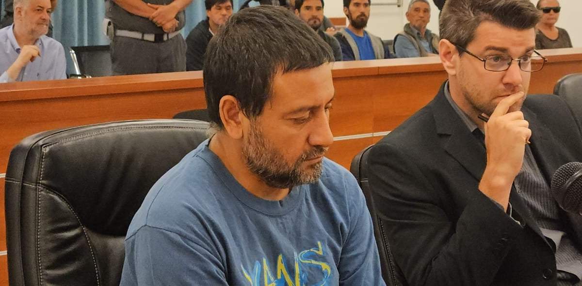 José Fernández, ex pareja de Rosana Artigas, durante la audiencia. Fuente: (Javier Manzano - Minuto Neuquén)