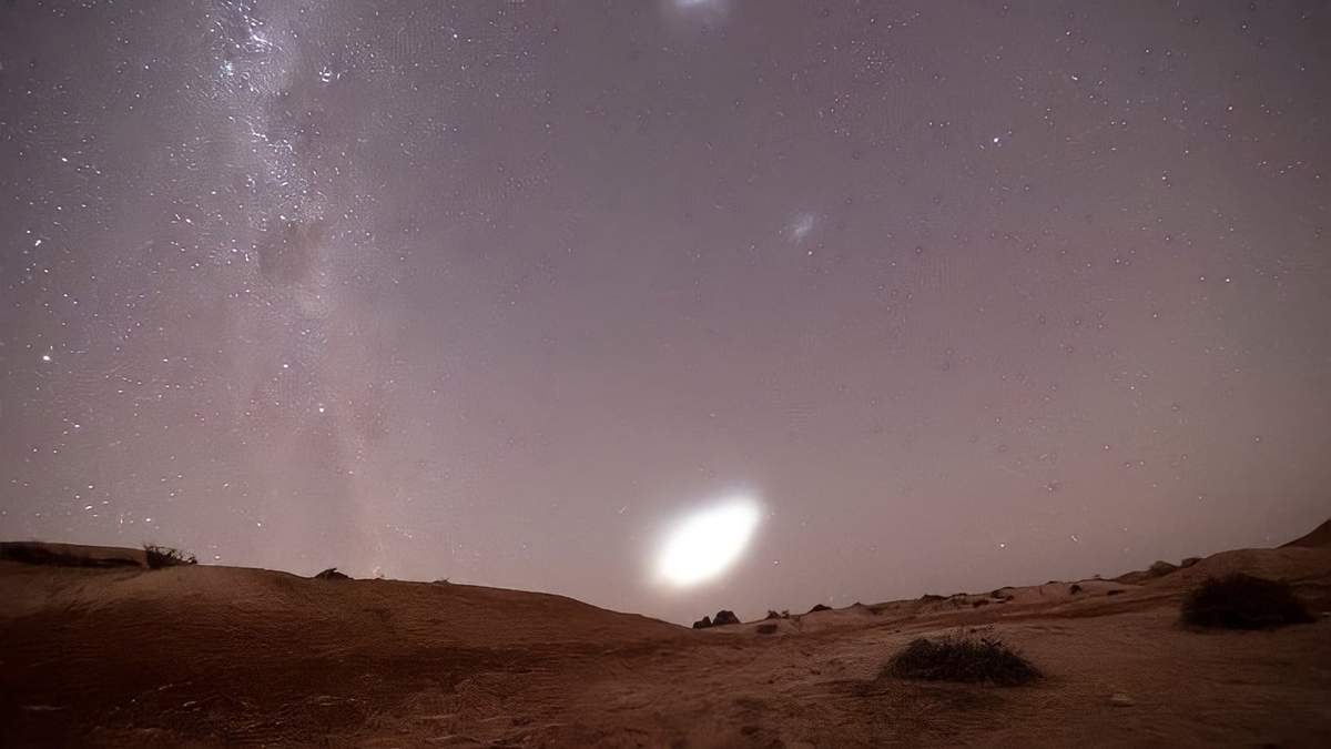 Luces extrañas en el cielo de Neuquén. Fuente: (Twitter)