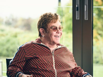 ¡A puro ritmo! Elton John tuvo una de sus mejores actuaciones en el "One World: Together at Home"
