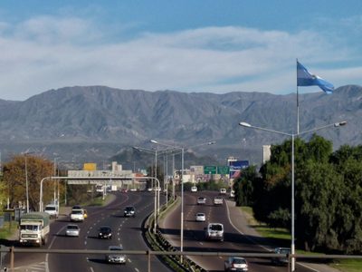 Analizan cobrar en el inmobiliario las obras del Acceso Este a vecinos de Guaymallén