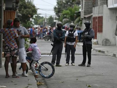 Ataque armado en Ecuador deja cinco muertos
