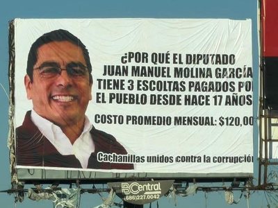 Exhiben gasto de escoltas de diputado morenista en un espectacular de Mexicali