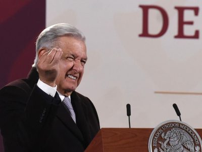 Cuauhtémoc Cárdenas sí es mi adversario político: AMLO