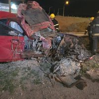 Identificaron al joven que murió al estrellarse contra un poste en la ruta 7 en Centenario