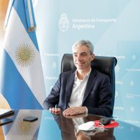 "Paradas Seguras": Alberto Fernández lanzó el último trabajo de Mario Meoni