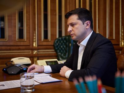 Ucrania reclama que Rusia sea excluida del mecanismo SWIFT y una zona de exclusión aérea