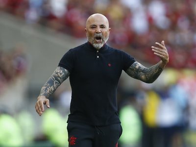 Ninguneó a Maradona y Messi: la nueva polémica de Jorge Sampaoli