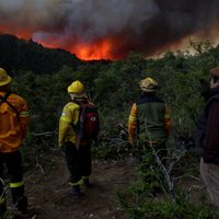 El incendio al sur de Bariloche es el único del país que todavía no se controló