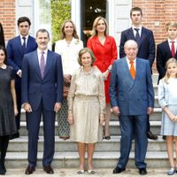 "Está embarazada": la noticia que tanto le hace falta a la familia del rey Felipe