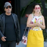 ¡Increíble! La novia de Al Pacino lo dejó por "viejo y tacaño"