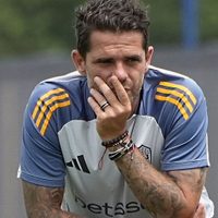 No está en su mejor momento: la figura mundial que estuvo cerca de llegar a Boca y no la pasa bien
