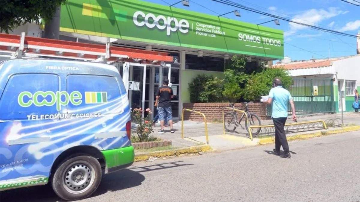 Cooperativa de luz de Plottier. Fuente: Facebook.