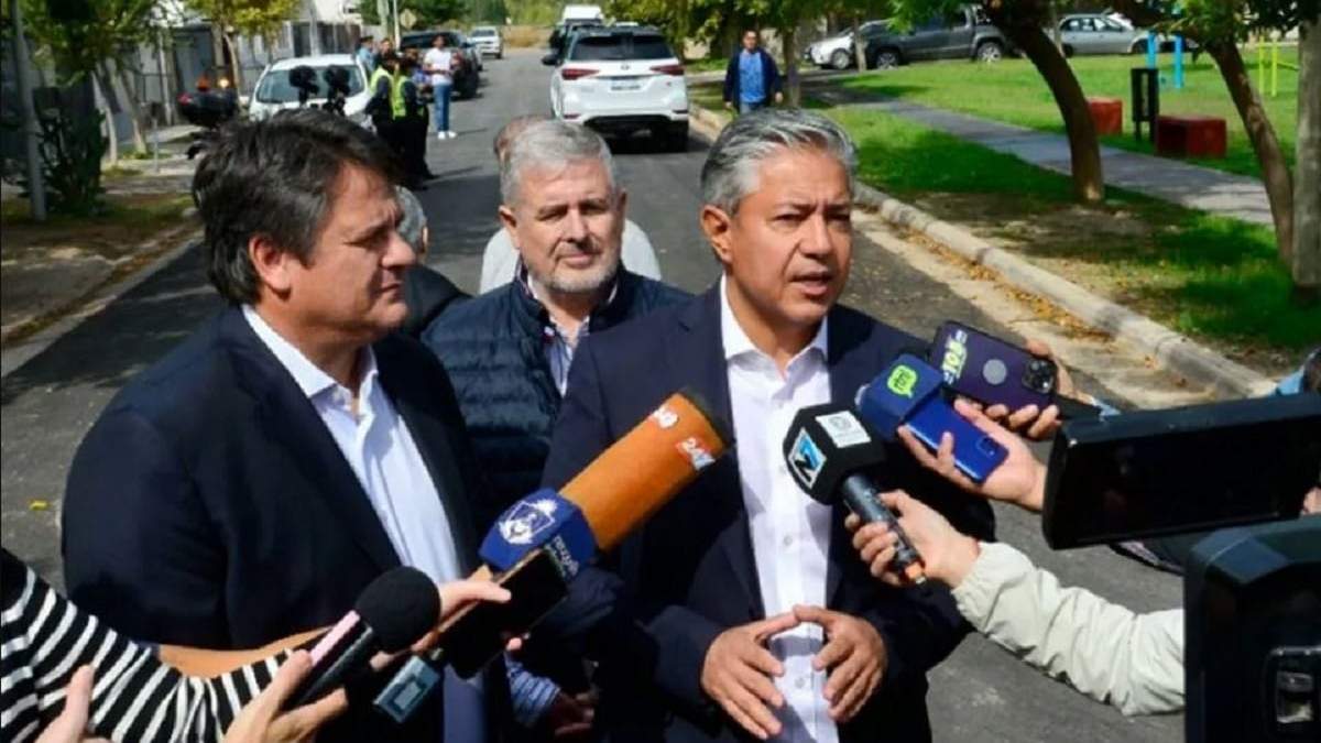 El gobernador convocó a mandatarios locales de toda la provincia. Fuente: (Gobierno de Neuquén)