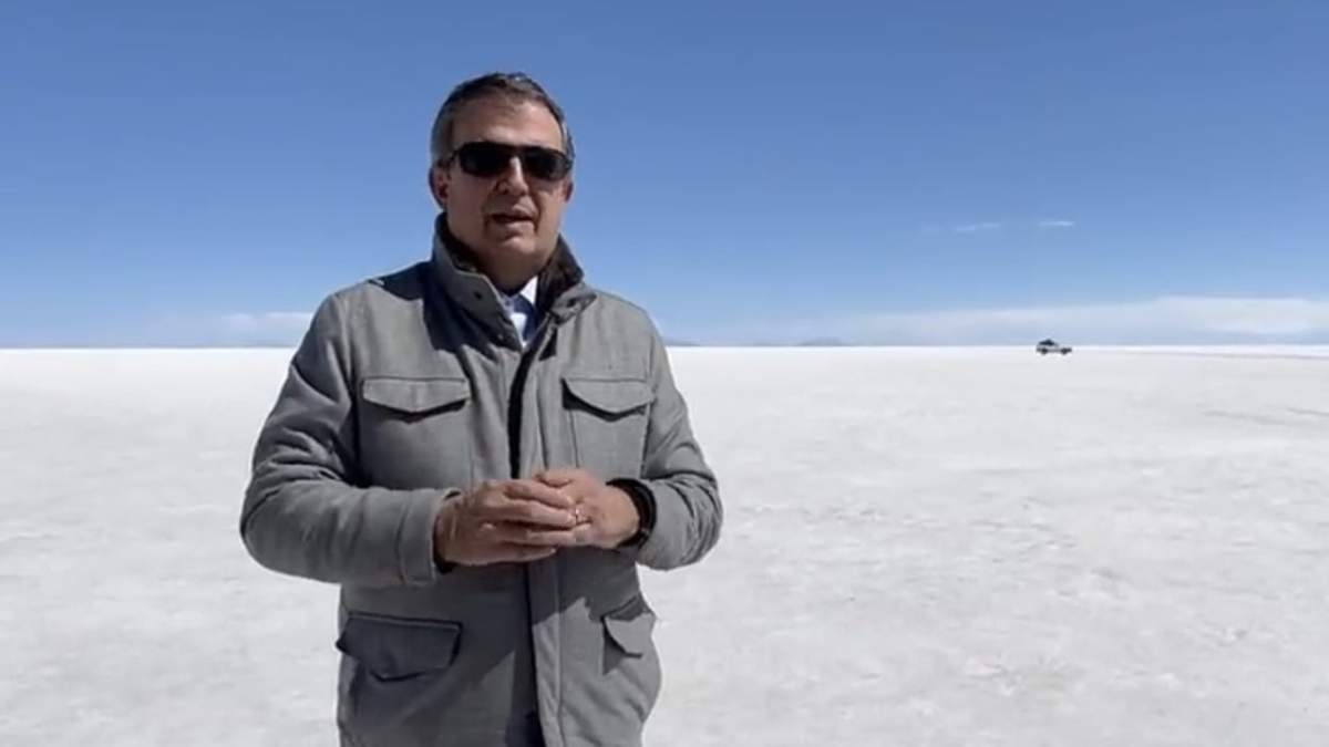 El canciller en su reciente visita a Bolivia