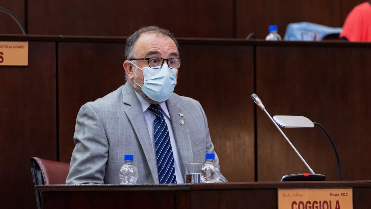 El legislador Carlos Coggiola. Fuente: (Twitter)